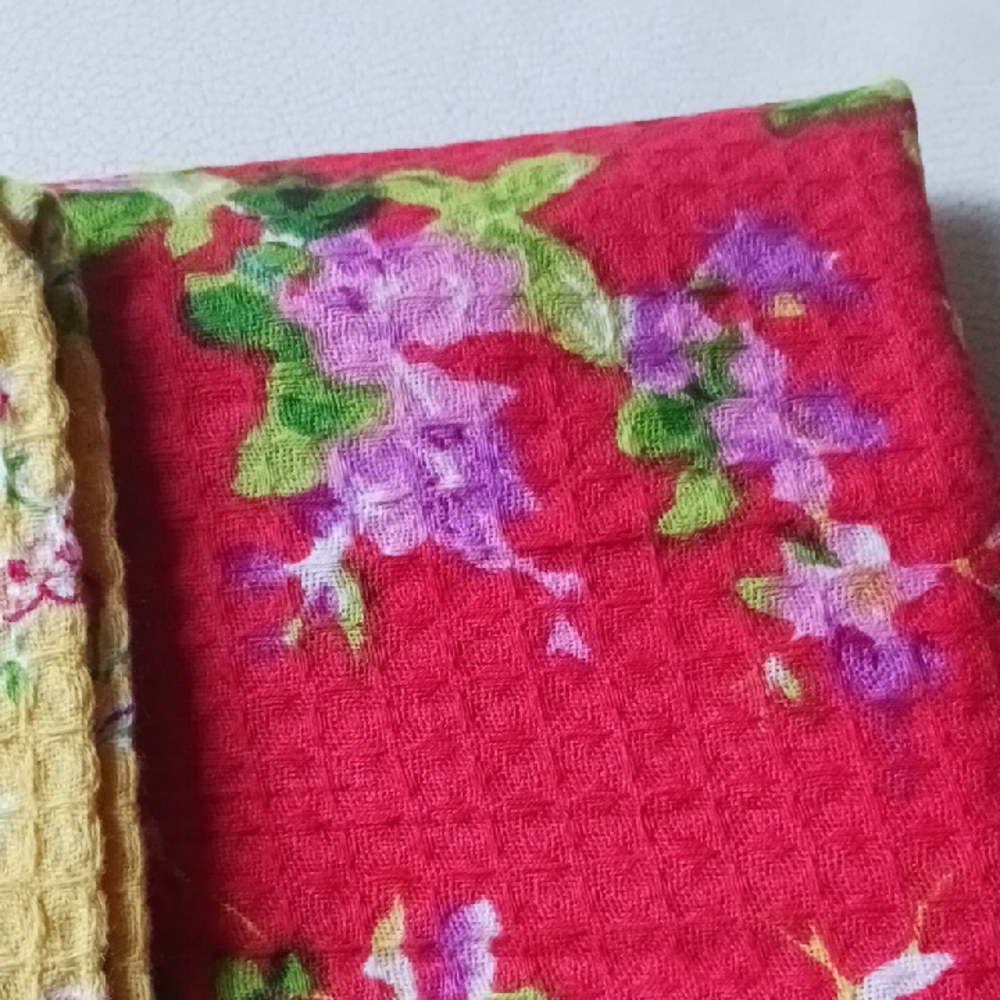April Cornell Floral Quilted Fabric in Pink and Yellow - Picture 3 of 4